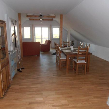 Ferienwohnung Am Kirchberg Jois Esterno foto