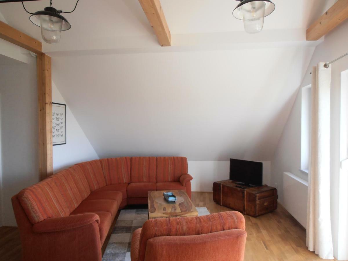 Ferienwohnung Am Kirchberg Jois Esterno foto